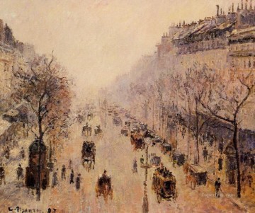 París Painting - Boulevard Montmartre luz del sol y la niebla de la mañana 1897 Camille Pissarro París